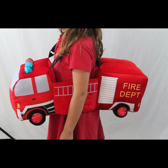 Fire Fighter Engine Truck Fireman 3 D Costume Lights Up Siren Sounds Ride In NEW - Picture 5 of 7